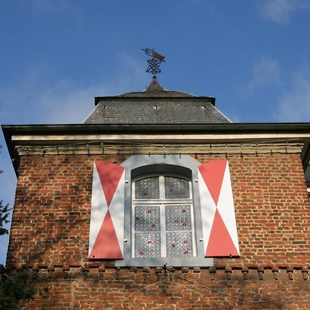 Burg Wassenberg Hotel Kültér fotó