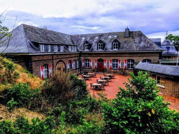 Burg Wassenberg Hotel Kültér fotó