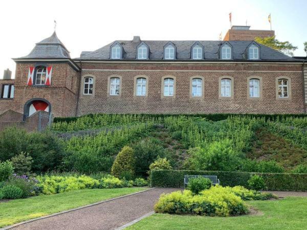 Burg Wassenberg Hotel Kültér fotó